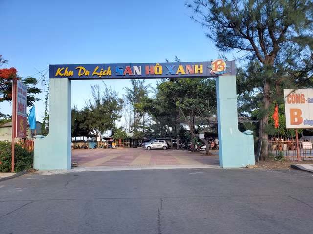 Hiện trạng 28 ha đất vàng ven biển Vũng Tàu bị 'xài chùa' suốt 27 năm - Hình 7 Hien trang 28 ha dat vang ven bien Vung Tau bi 'xai chua' suot 27 nam-Hinh-7