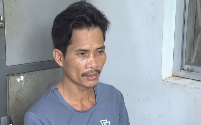 Kẻ trộm có 2 tiền án chuyên rạch mùng vào ban đêm Ke trom co 2 tien an chuyen rach mung vao ban dem