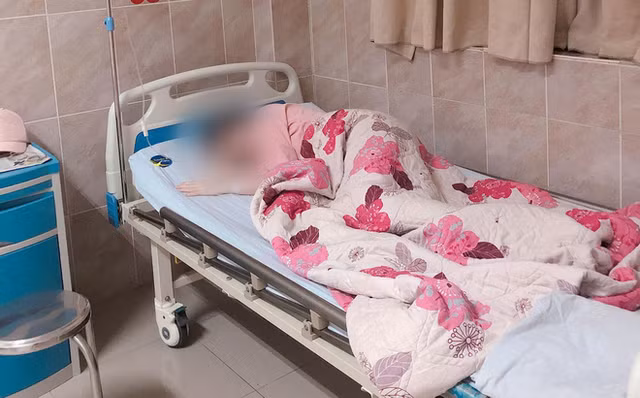 Trưởng ban Quản lý ATTP TP HCM: 'Sẽ thanh tra 9 chi nhánh của Adora Center' - Hình 2 Truong ban Quan ly ATTP TP HCM: 'Se thanh tra 9 chi nhanh cua Adora Center'-Hinh-2
