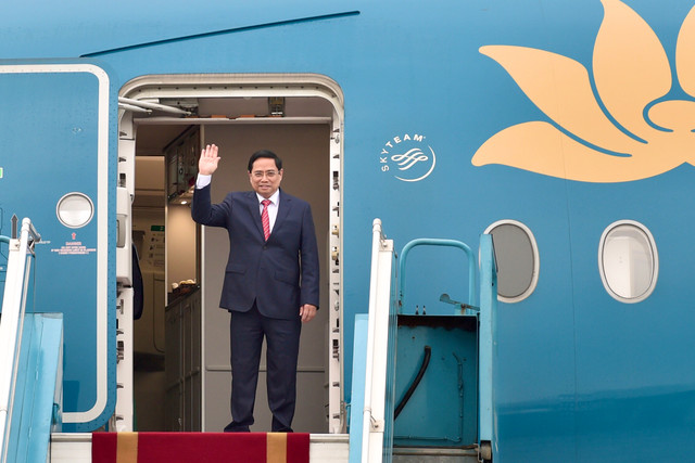 Thủ tướng Phạm Minh Chính lên đường tham dự Hội nghị các Nhà Lãnh đạo ASEAN Thu tuong Pham Minh Chinh len duong tham du Hoi nghi cac Nha Lanh dao ASEAN