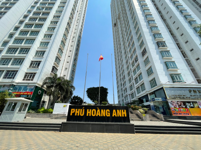 Vụ mua chung cư Phú Hoàng Anh nhưng không được vào ở: Xin ý kiến UBND TP HCM xử lý vụ việc Vu mua chung cu Phu Hoang Anh nhung khong duoc vao o: Xin y kien UBND TP HCM xu ly vu viec