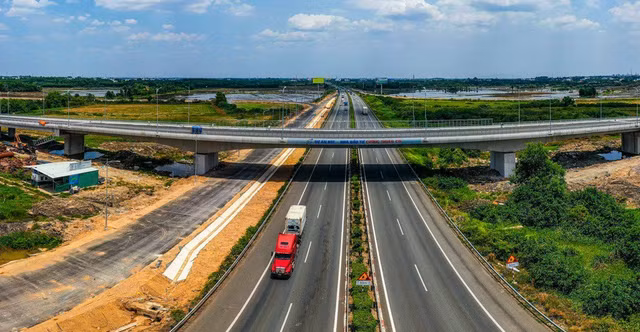 Kien nghi giao Binh Phuoc trien khai cao toc TP HCM - Thu Dau Mot - Chon Thanh 36.000 ty