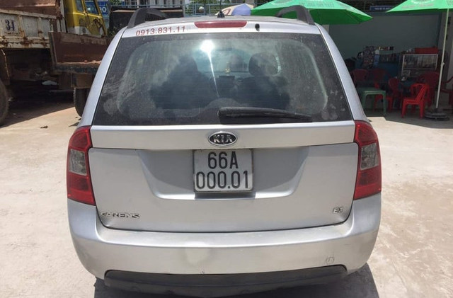 Bắt tài xế tông chết 2 người rồi lái xe bỏ trốn, tắt điện thoại Bat tai xe tong chet 2 nguoi roi lai xe bo tron, tat dien thoai