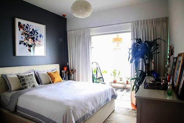 Sắp xếp phòng ngủ thế nào để tình cảm vợ chồng luôn thăng hoa - Hình 4 Sap xep phong ngu the nao de tinh cam vo chong luon thang hoa-Hinh-4