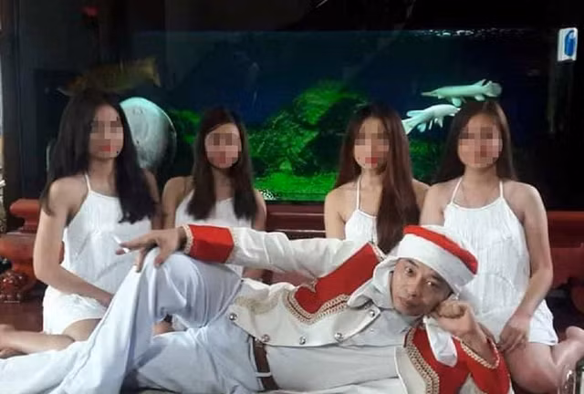 Duong 'Nhue' thau tom dau gia dat dai nhu the nao?