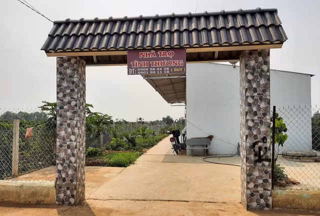 'Ong But' bo hon 3 ty dong xay nha tro mien phi cho nguoi gap kho khan