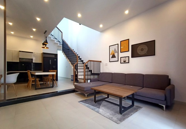 Nhà phố 2 tầng đẹp ấn tượng, tiền xây chỉ 750 triệu đồng ở Đà Nẵng - Hình 4 Nha pho 2 tang dep an tuong, tien xay chi 750 trieu dong o Da Nang-Hinh-4