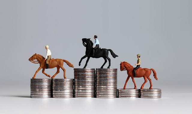 Những cổ phiếu hàng đầu các nhóm ngành sẽ tiếp tục hút mạnh dòng tiền Nhung co phieu hang dau cac nhom nganh se tiep tuc hut manh dong tien