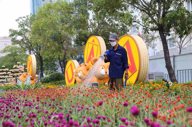 Can canh Duong hoa Nguyen Hue 2022 truoc ngay khai mac-Hinh-8