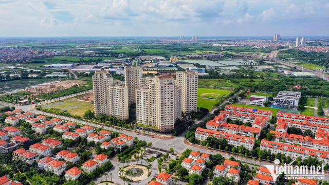 Nhiều người mắc kẹt tiền tỷ vì liều ôm bất động sản ven đô Nhieu nguoi mac ket tien ty vi lieu om bat dong san ven do