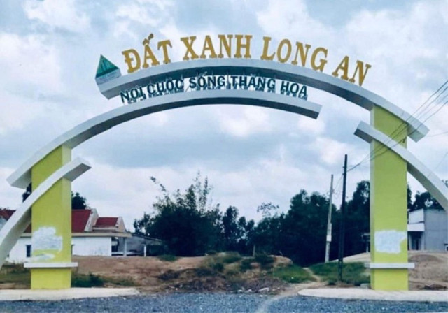 Khởi tố vợ chồng giám đốc Công ty Đất Xanh Long An Khoi to vo chong giam doc Cong ty Dat Xanh Long An