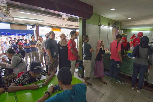 Đôi vợ chồng mở quán cơm bán cơm kiếm 2,2 tỷ đồng mỗi tháng - Hình 10 Doi vo chong mo quan com ban com kiem 2,2 ty dong moi thang-Hinh-10