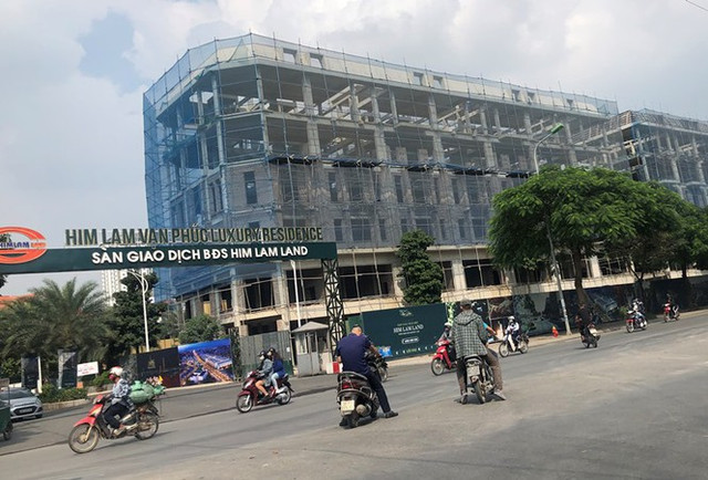 Cận cảnh cao ốc 'nhấn chìm' con đường BT Hà Nội - Hình 9 Can canh cao oc 'nhan chim' con duong BT Ha Noi-Hinh-9