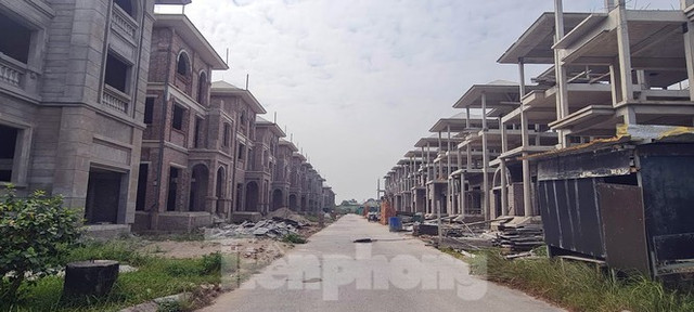 'Thổi giá' đất nền vùng ven, nhà đầu tư cẩn trọng khi xuống tiền 'Thoi gia' dat nen vung ven, nha dau tu can trong khi xuong tien