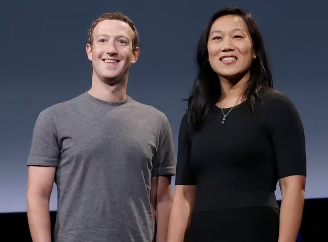 Vợ chồng siêu tỷ phú Mark Zuckerberg: Bên ngoài đơn giản bên trong xa hoa Vo chong sieu ty phu Mark Zuckerberg: Ben ngoai don gian ben trong xa hoa