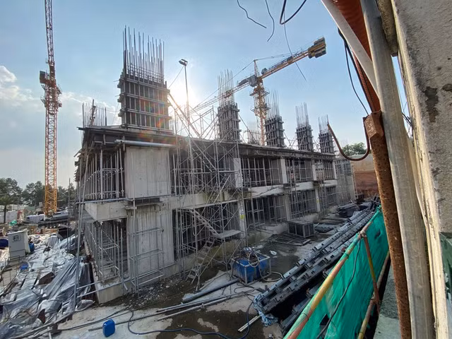 Du an C-River View tai pham xay khong phep, cong ty cua Cuong 'Do la' bi phat 50 trieu dong