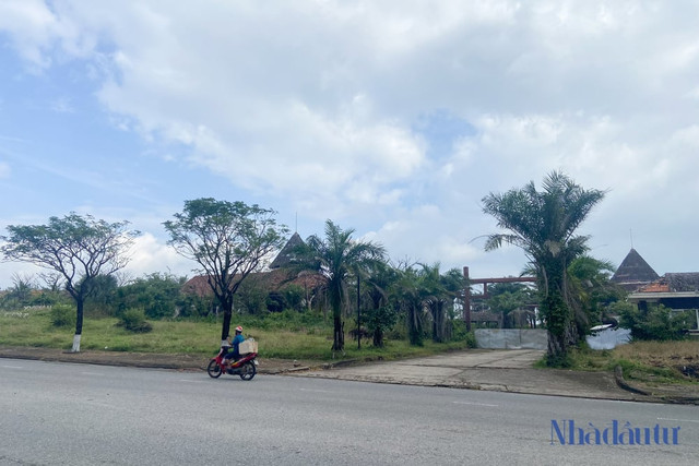Loạt dự án du lịch ven biển dở dang ở Quảng Nam - Hình 5 Loat du an du lich ven bien do dang o Quang Nam-Hinh-5