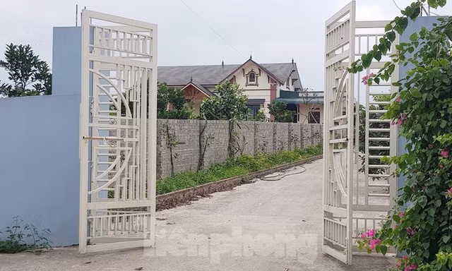 Lai tai dien tinh trang ‘xe nui bat doi’ xay biet thu o Ba Vi-Hinh-2