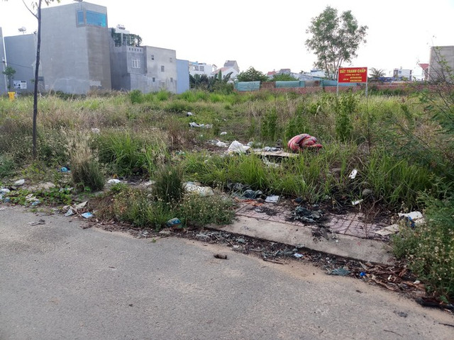 Nguy cơ trắng tay, mất tiền tỷ vì mua nhà bằng hợp đồng đặt cọc - Hình 2 Nguy co trang tay, mat tien ty vi mua nha bang hop dong dat coc-Hinh-2