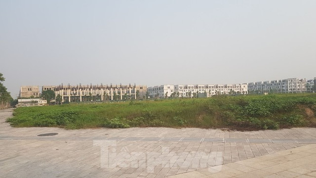 Bitexco mang 14 lô đất dự án đối ứng BT 'tỷ đô' thế chấp ngân hàng - Hình 2 Bitexco mang 14 lo dat du an doi ung BT 'ty do' the chap ngan hang-Hinh-2