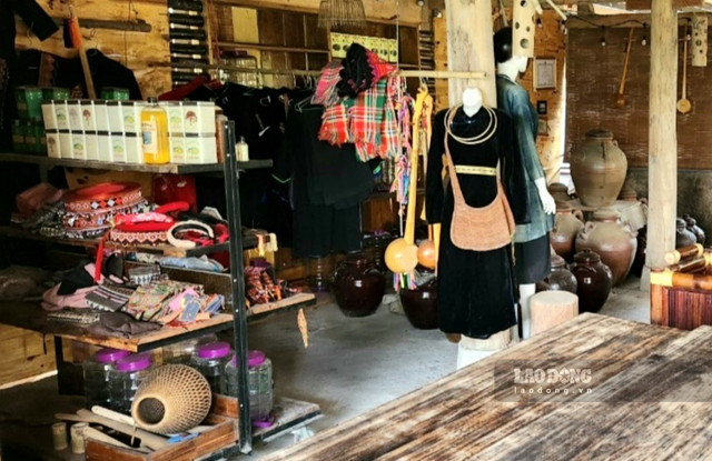 Ghé thăm ngôi làng đẹp như bức tranh ở Hà Giang - Hình 6 Ghe tham ngoi lang dep nhu buc tranh o Ha Giang-Hinh-6