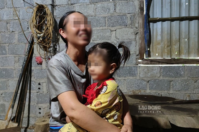 Xơ xác vì tảo hôn: Mới 35 tuổi lên chức ông nội, mẹ trẻ sinh 7 đứa con - Hình 5 Xo xac vi tao hon: Moi 35 tuoi len chuc ong noi, me tre sinh 7 dua con-Hinh-5