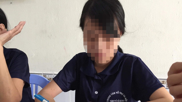Tin mới nhất vụ thiếu nữ tố bị bảo vệ trung tâm bảo trợ Bình Dương hiếp dâm trong 2 năm Tin moi nhat vu thieu nu to bi bao ve trung tam bao tro Binh Duong hiep dam trong 2 nam
