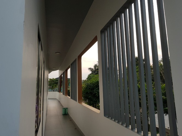 Chiêm ngưỡng 'căn nhà du thuyền' 5 tỷ độc nhất miền Tây - Hình 11 Chiem nguong 'can nha du thuyen' 5 ty doc nhat mien Tay-Hinh-11