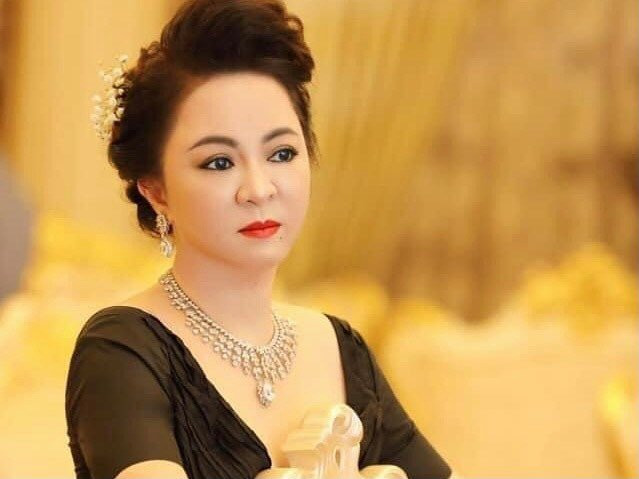 Điểm lại những đại gia nổi tiếng Việt Nam 'xộ khám' - Hình 6 Diem lai nhung dai gia noi tieng Viet Nam 'xo kham'-Hinh-6