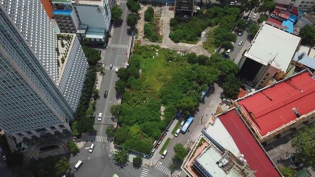Bàn giao khu 'đất vàng' ở đường Hai Bà Trưng cho TP HCM quản lý Ban giao khu 'dat vang' o duong Hai Ba Trung cho TP HCM quan ly