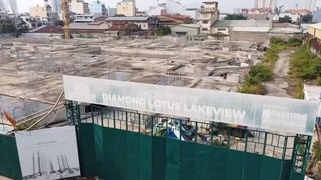 TP HCM: Nhieu du an nha o tam ngung giai quyet ho so