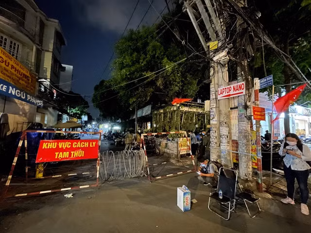 TP HCM dang co may khu vuc bi phong toa do co ca mac COVID-19?