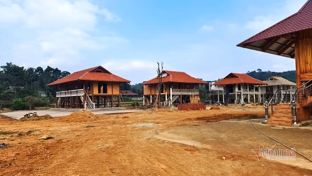 Can canh nhung ngoi nha xay trai phep trai phep tren dat trong lua o Thanh Hoa-Hinh-6