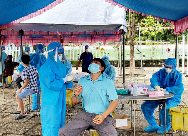 Vụ nâng giá kít test Covid-19: Sở Y tế Bình Dương khẳng định không ăn chia phần trăm với Công ty Việt Á Vu nang gia kit test Covid-19: So Y te Binh Duong khang dinh khong an chia phan tram voi Cong ty Viet A