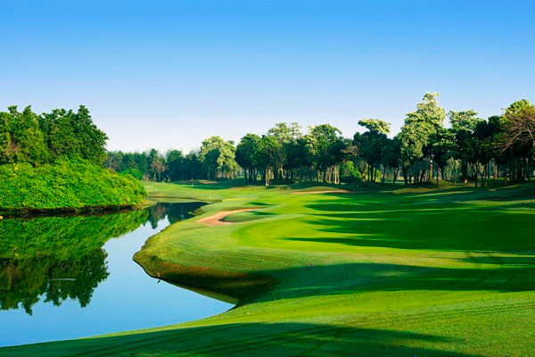Kon Tum muốn có 2 sân golf Kon Tum muon co 2 san golf