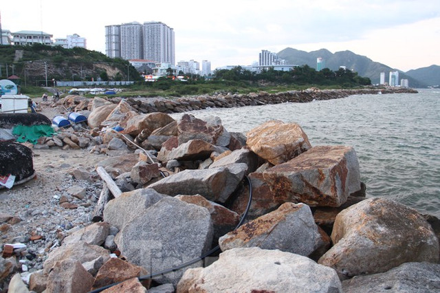 Thu hồi dự án 33 triệu USD lấn biển Nha Trang - Hình 4 Thu hoi du an 33 trieu USD lan bien Nha Trang-Hinh-4