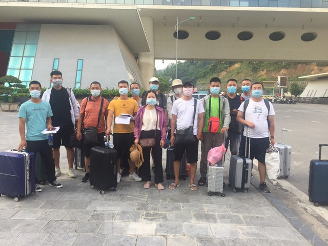 Bắc Giang bắt đầu đón, cách ly thương nhân Trung Quốc đến mua vải thiều Bac Giang bat dau don, cach ly thuong nhan Trung Quoc den mua vai thieu