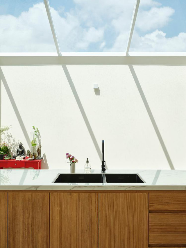 Nhà cấp 4 như cực đẹp và thông thoáng nhờ cách thiết kế đơn giản - Hình 6 Nha cap 4 nhu cuc dep va thong thoang nho cach thiet ke don gian-Hinh-6