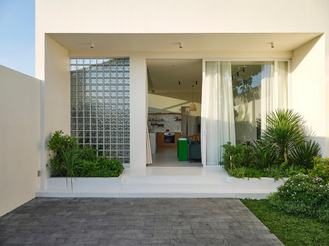 Nhà cấp 4 như cực đẹp và thông thoáng nhờ cách thiết kế đơn giản - Hình 13 Nha cap 4 nhu cuc dep va thong thoang nho cach thiet ke don gian-Hinh-13