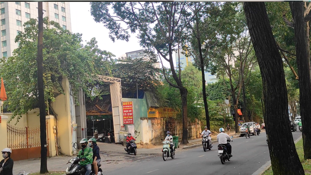 Cận cảnh khu 'đất vàng' hơn 6.000 m2 rơi vào tay tư nhân ở TPHCM - Hình 13 Can canh khu 'dat vang' hon 6.000 m2 roi vao tay tu nhan o TPHCM-Hinh-13