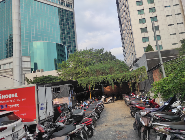 Cận cảnh khu 'đất vàng' hơn 6.000 m2 rơi vào tay tư nhân ở TPHCM - Hình 4 Can canh khu 'dat vang' hon 6.000 m2 roi vao tay tu nhan o TPHCM-Hinh-4
