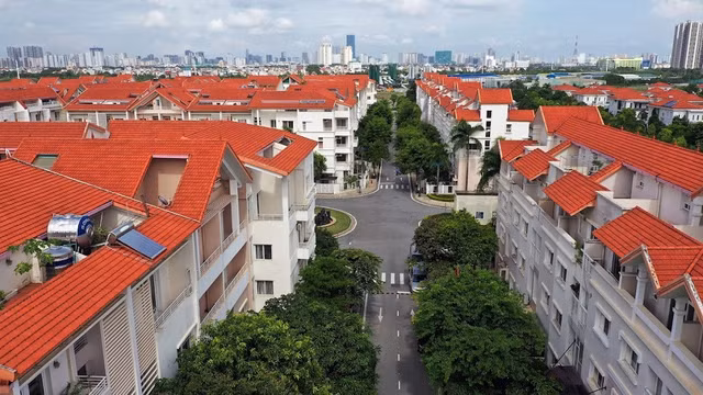 Top 10 ngan hang cho vay bat dong san lon nhat: Dung dau la Techcombank