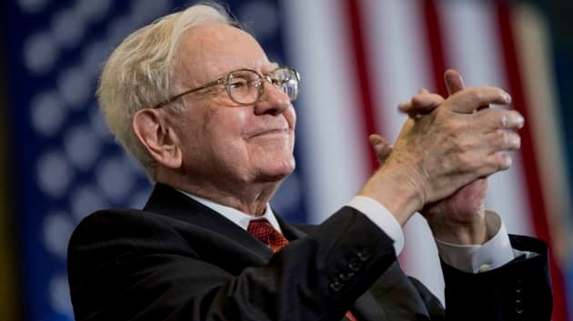 Siêu tỷ phú Warren Buffett tổ chức đấu giá bữa ăn trưa lần cuối cùng Sieu ty phu Warren Buffett to chuc dau gia bua an trua lan cuoi cung