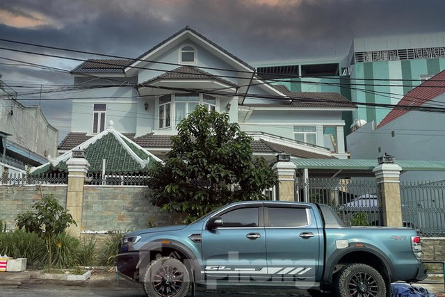 Bên trong khu đất rộng hàng nghìn m2 của cựu Bí thư Đồng Nai vừa bị bắt - Hình 16 Ben trong khu dat rong hang nghin m2 cua cuu Bi thu Dong Nai vua bi bat-Hinh-16