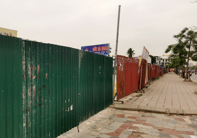 Hải Phòng: Vì sao nhà đầu tư chưa thể chuyển nhượng đất trúng đấu giá? Hai Phong: Vi sao nha dau tu chua the chuyen nhuong dat trung dau gia?