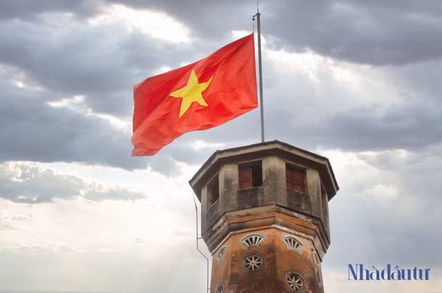 Nhieu cong trinh tram tuoi noi tieng Ha Noi sap duoc kiem dinh-Hinh-12