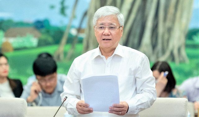 Nhiều người gặp rủi ro gửi tiền tiết kiệm, mua trái phiếu và bảo hiểm Nhieu nguoi gap rui ro gui tien tiet kiem, mua trai phieu va bao hiem
