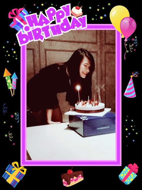 Hình ảnh ngày sinh nhật của mình được chị Ngân cập nhật trên trang Facebook cá nhân.