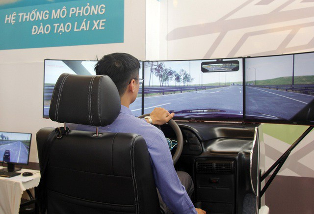 Ðề xuất chuyển cơ quan sát hạch, cấp bằng lái xe:Có nên giao công an quản lĩnh vực dân sự? Ðe xuat chuyen co quan sat hach, cap bang lai xe:Co nen giao cong an quan linh vuc dan su?