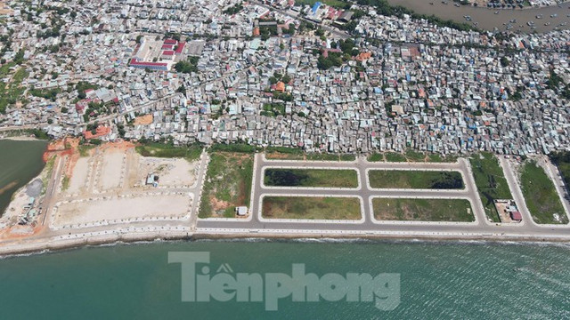 Bên trong siêu dự án 123ha ở Bình Thuận được giao đất 'thần tốc' - Hình 2 Ben trong sieu du an 123ha o Binh Thuan duoc giao dat 'than toc'-Hinh-2